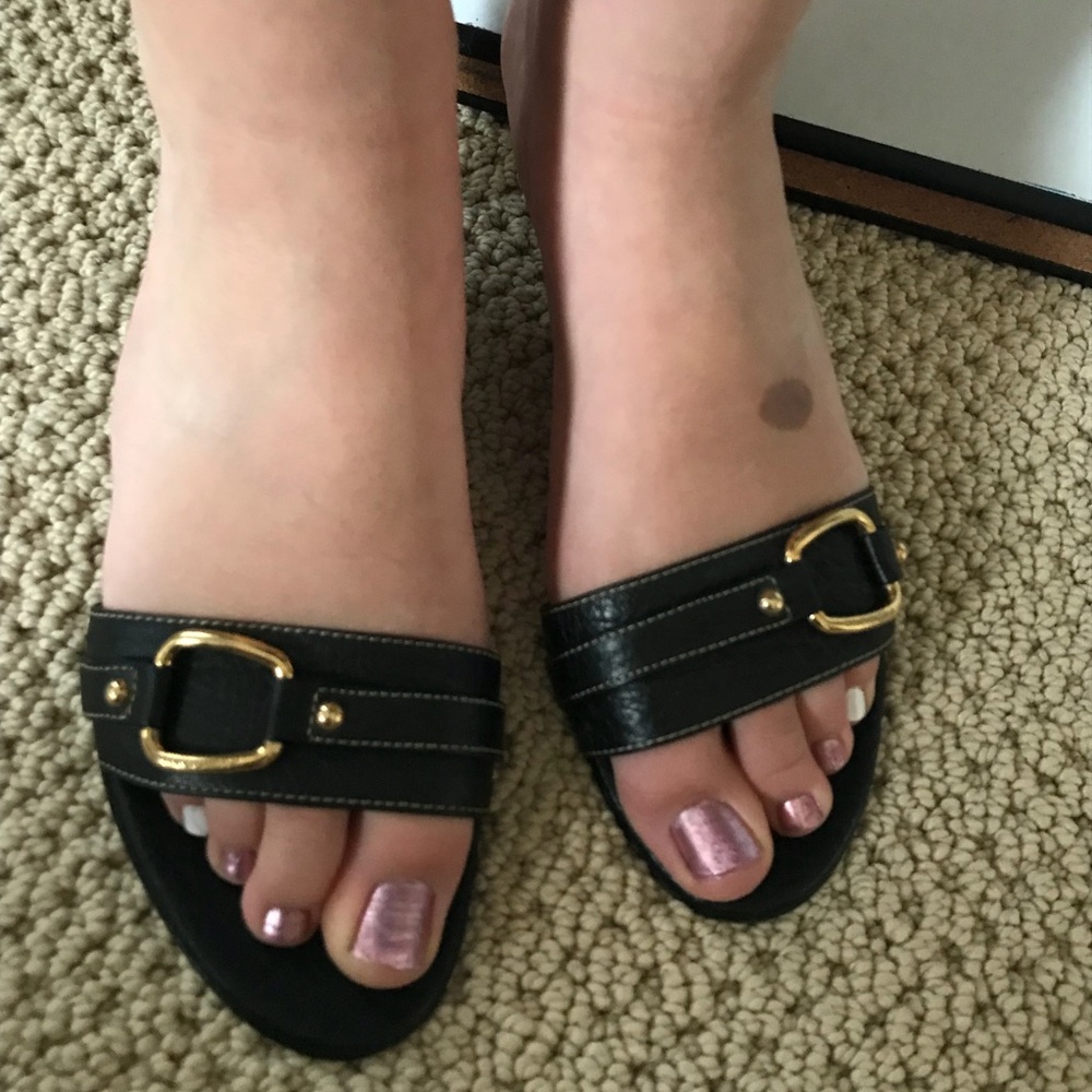 💯 Authentic DOLCE & GABBANA Size: 37